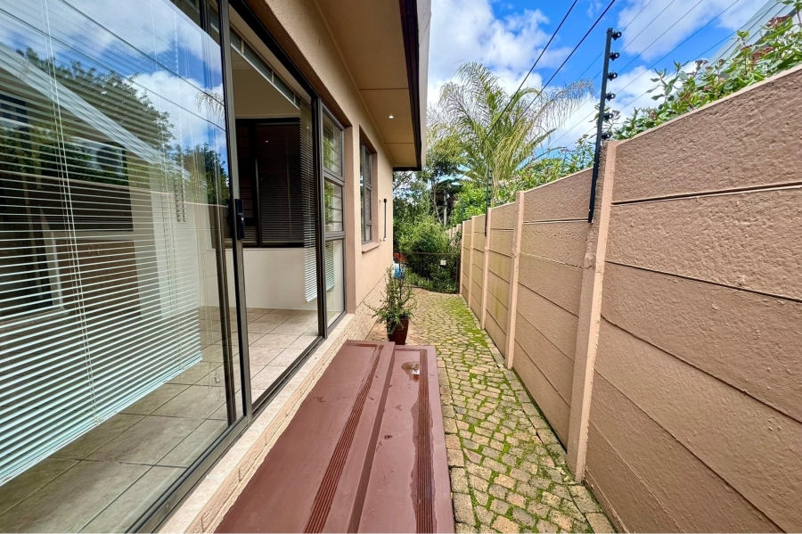 To Let 1 Bedroom Property for Rent in Welgemoed Western Cape